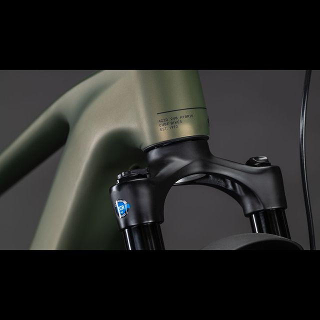 CUBE Acid 240 Hybrid Rookie SLX 400X nuorten sähköpyörä